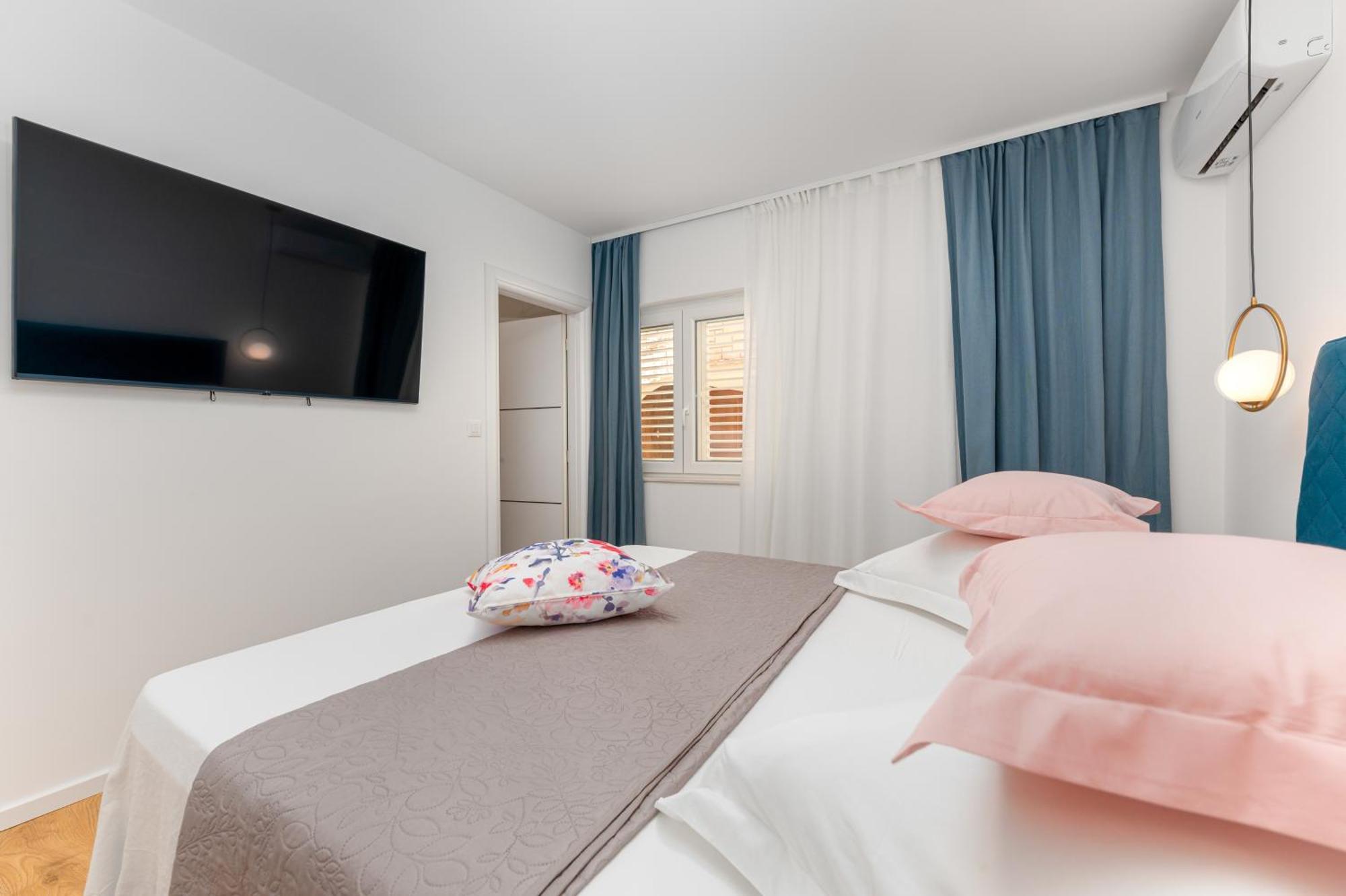 Seaview Apartments Nives Brela Luaran gambar
