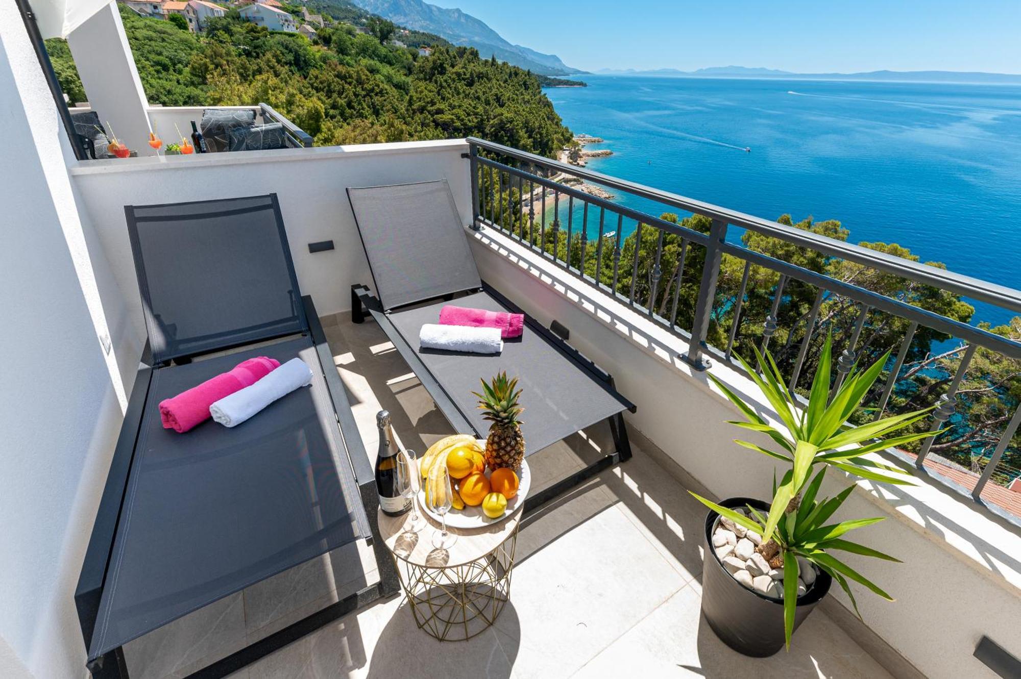 Seaview Apartments Nives Brela Luaran gambar